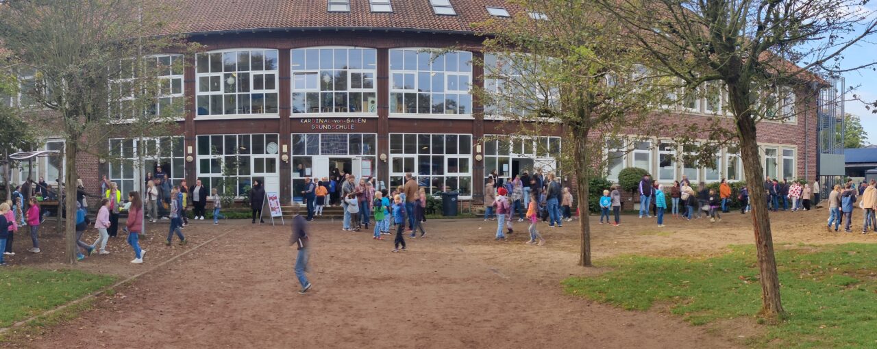 Offene Türen und herbstliche Eindrücke