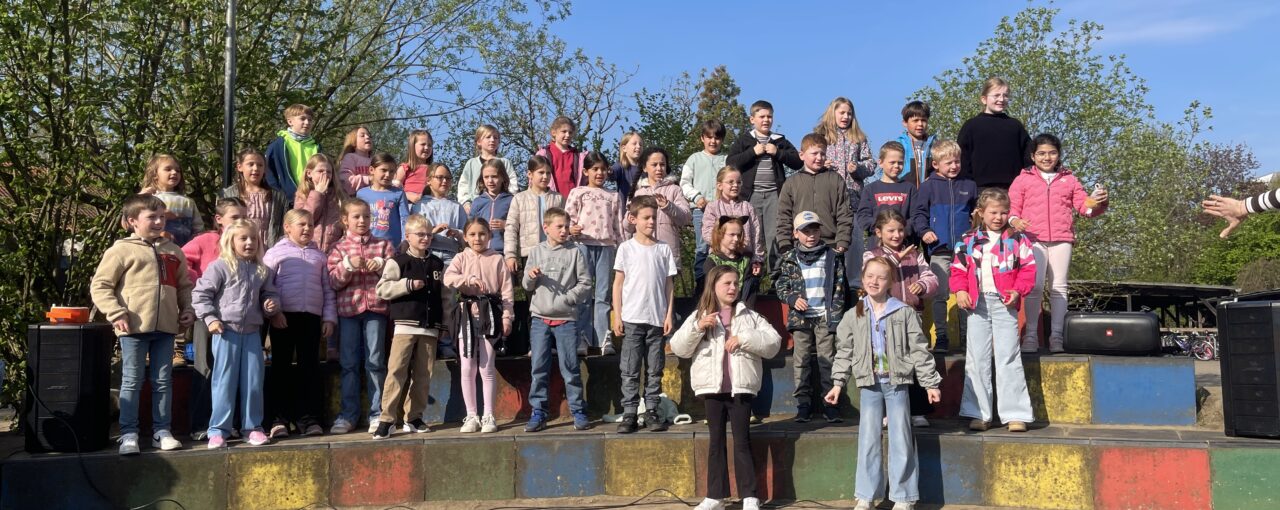 Mit Liedern in den Frühling – Gemeinsames Singen am Berg